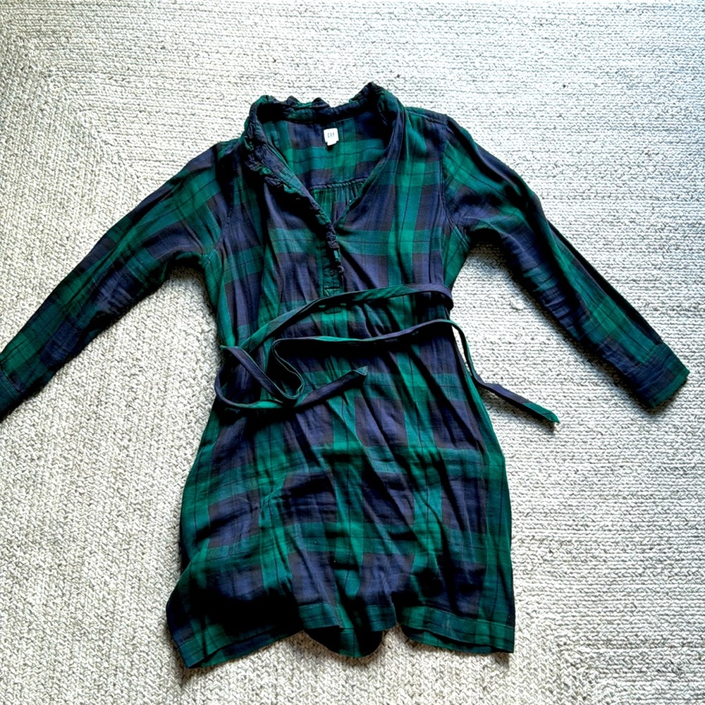 Gap long sleeve dress